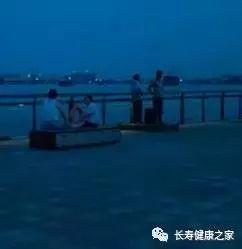 重要提醒:三伏将至,千万别做这7件事,伤遍心肺脾胃和腰颈! 重要提醒:三伏将至,千万别做这7件事,伤遍心肺脾胃和腰颈!