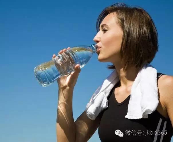 【听健康】补水又排毒的高纤维蔬菜,暑天绝不能错过! 【听健康】补水又排毒的高纤维蔬菜,暑天绝不能错过!